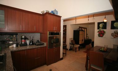 HERMOSA CASA EN VENTA EN PAKAKUNA – RODEADA DE NATURALEZA