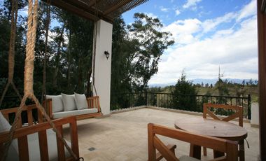 HERMOSA CASA EN VENTA EN PAKAKUNA – RODEADA DE NATURALEZA