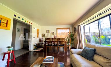 SE VENDE HERMOSA CASA EN ALTO QUILAMAPU