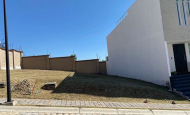 TERRENO EN VENTA EN PUEBLA, LOMAS DE ANGELÓPOLIS 3, PARQUE NAYARIT, A 5 MINUTOS DE BARRIO CASCATTA
