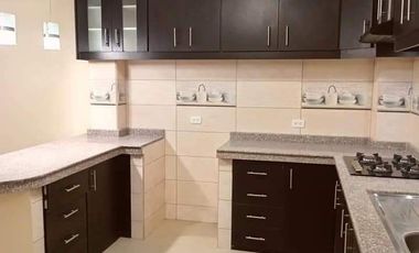 POR URGENCIA ECONOMICA CASA EN VENTA EN SAN ANTONIO DE PICHINCHA QUITO ECUADOR