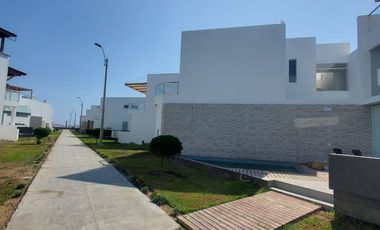 Venta de Casa de Playa Moravia II