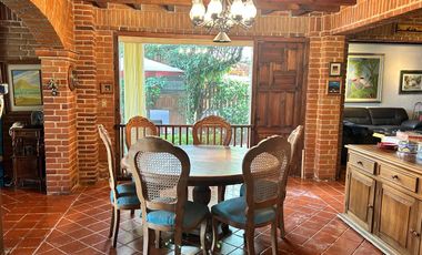 Venta casa en condominio horizontal amueblada y equipada en Valle de Bravo