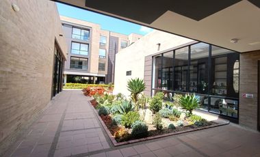 APARTAESTUDIO EN ARRIENDO CHIA SENIOR SUITES GUAYMARAL A1485