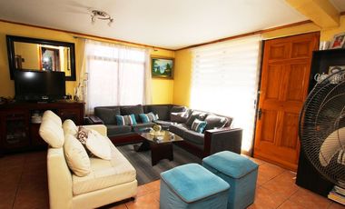 Se Vende Hermosa Casa en Pasaje Galvarino - Quilicura