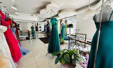 LOCAL EN VENTA ZONA CENTRO LEON GTO. UBICADO EN ESQUINA DE DOS NIVELES IDEAL PARA TIENDA DE ROPA