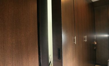 ENCANTADOR DÚPLEX EN VENTA EN CUMBAYÁ – MODERNO Y LUMINOSO