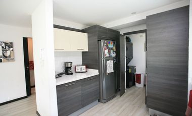 ENCANTADOR DÚPLEX EN VENTA EN CUMBAYÁ – MODERNO Y LUMINOSO