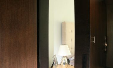 ENCANTADOR DÚPLEX EN VENTA EN CUMBAYÁ – MODERNO Y LUMINOSO