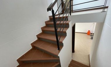 Casa para arriendo en La Ceja, Piedra VERDE