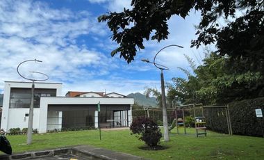 Casa para arriendo en La Ceja, Piedra VERDE