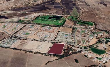 Lote para 67 viviendas en comunidad con campo de golf, en venta, San Miguel de Allende.