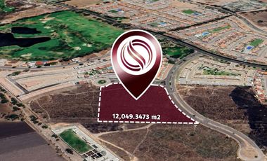 Lote de 12,049 m² en comunidad cerrada con campo de golf, en venta, San Miguel de Allende.