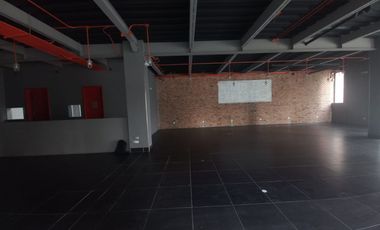 ARRIENDO EXCELENTE LOCAL CENTRO INTERNACIONAL en Bogota, Colombia