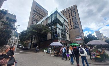 ARRIENDO EXCELENTE LOCAL CENTRO INTERNACIONAL en Bogota, Colombia