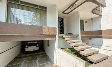 Casa en una Zona Tranquila, en venta, Naucalpan de Juárez, Estado de México