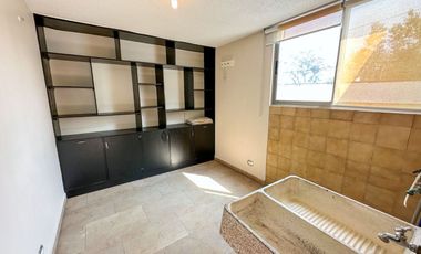 Casa en una Zona Tranquila, en venta, Naucalpan de Juárez, Estado de México