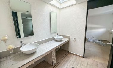 Casa en una Zona Tranquila, en venta, Naucalpan de Juárez, Estado de México