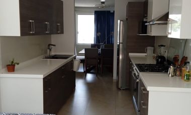 Casa en renta amueblada en Soberna Residencial con recámara en planta baja