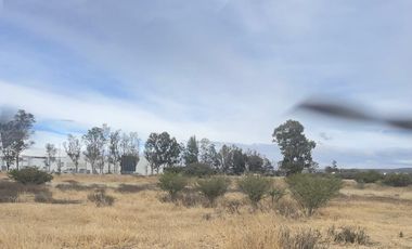 RENTA DE TERRENO EN GUADALUPE LA VENTA, EL MARQUES, MUY CERCA DEL AEROPUERTO, SOBRE AVENIDA