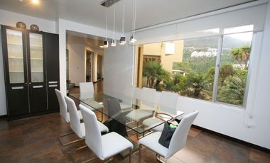 SE VENDE CASA DE 3 DORMITORIOS EN CUMBAYÁ CON PÉRGOLA, BBQ Y SEGURIDAD TOTAL