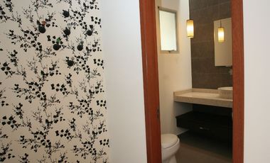 SE VENDE HERMOSA CASA EN LA VIÑA: DISEÑO EXCLUSIVO Y ACABADOS DE ALTA GAMA