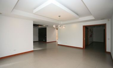 SE VENDE HERMOSA CASA EN LA VIÑA: DISEÑO EXCLUSIVO Y ACABADOS DE ALTA GAMA