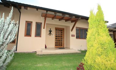 RESIDENCIA DE LUJO TOTALMENTE AMOBLADA EN PAKAKUNA: UN PARAÍSO EXCLUSIVO ENTRE NATURALEZA Y COMODIDAD
