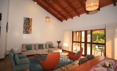 RESIDENCIA DE LUJO TOTALMENTE AMOBLADA EN PAKAKUNA: UN PARAÍSO EXCLUSIVO ENTRE NATURALEZA Y COMODIDAD