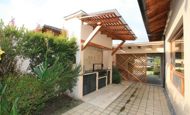 RESIDENCIA DE LUJO TOTALMENTE AMOBLADA EN PAKAKUNA: UN PARAÍSO EXCLUSIVO ENTRE NATURALEZA Y COMODIDAD