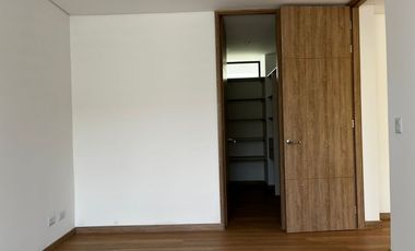 47284 Apartamento en Arriendo El Retiro