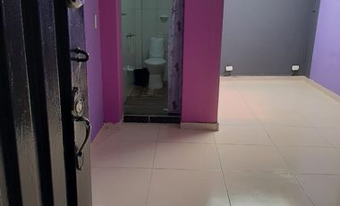 SE ARRIENDA APARTAESTUDIO BOMBONA