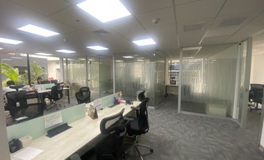 Venta de Oficina Prime ubicada en Centro Empresarial Real
