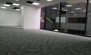 Venta de Oficina Prime ubicada en Centro Empresarial Real