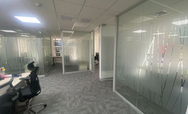Venta de Oficina Prime ubicada en Centro Empresarial Real