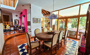 LAS CAÑADAS CASA EN VENTA CON PROYECTO ÚNICO Y HERMOSO JARDÍN