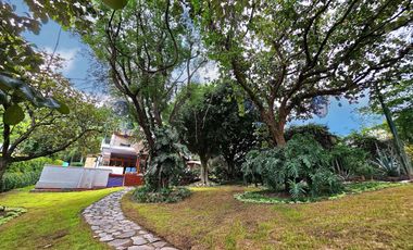 LAS CAÑADAS CASA EN VENTA CON PROYECTO ÚNICO Y HERMOSO JARDÍN