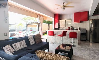 Xochitepec Morelos Casa en Venta con gran jardín y alberca