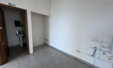 OFICINA ACONDICIONADA EN RENTA TORRE JV3 ANGELOPOLIS