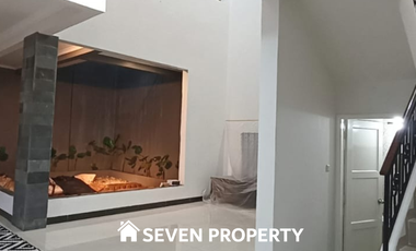 For sale : nice luxury house located in the tourist city of Cibubur P3.163.12.24 pr hj
