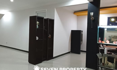 For sale : nice luxury house located in the tourist city of Cibubur P3.163.12.24 pr hj
