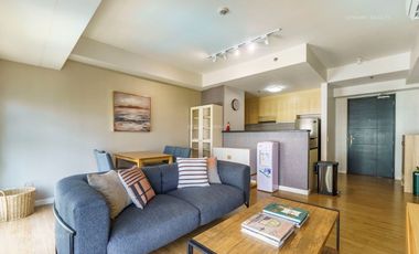 Stunning 17th Floor, Fully Furnished 2-Bedroom Unit in Solinea Towers