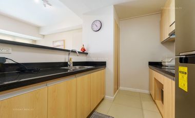 Stunning 17th Floor, Fully Furnished 2-Bedroom Unit in Solinea Towers