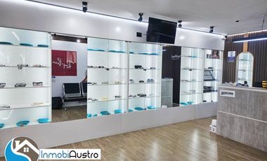 Mariscal Sucre, Venta de Amplio Local Comercial