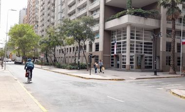 2 Dorm, 2 Bañ, Est, Bod. Cerca Metro Moneda Y Parque Almagro