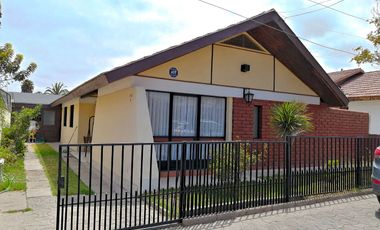 Cómoda Casa En Inmejorable Ubicación