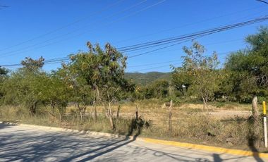 TERRENO PLANO EN RENTA CARRETERA NACIONAL