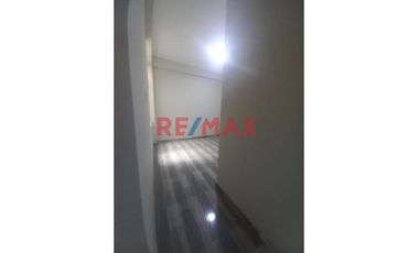 Casa Comercial Con Sotano