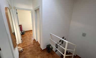 COMODA CASA EN SECTOR EXCELENTE TUMBACO