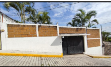 VENTA DE CASA Y BODEGA EN LA COLONIA PROGRESO EN JIUTEPEC, MORELOS.